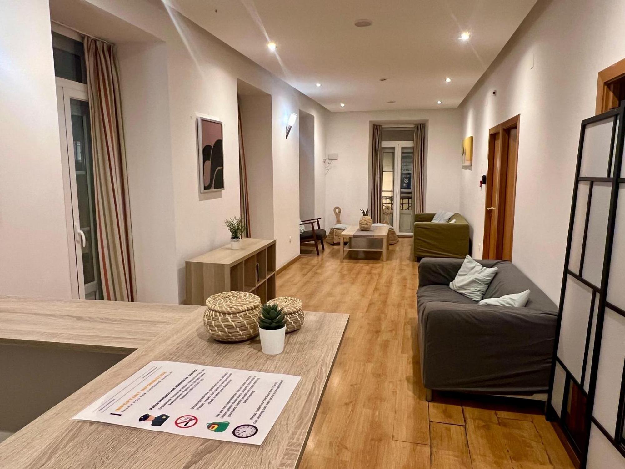 Bairro Alto Hostel Lisbona Esterno foto