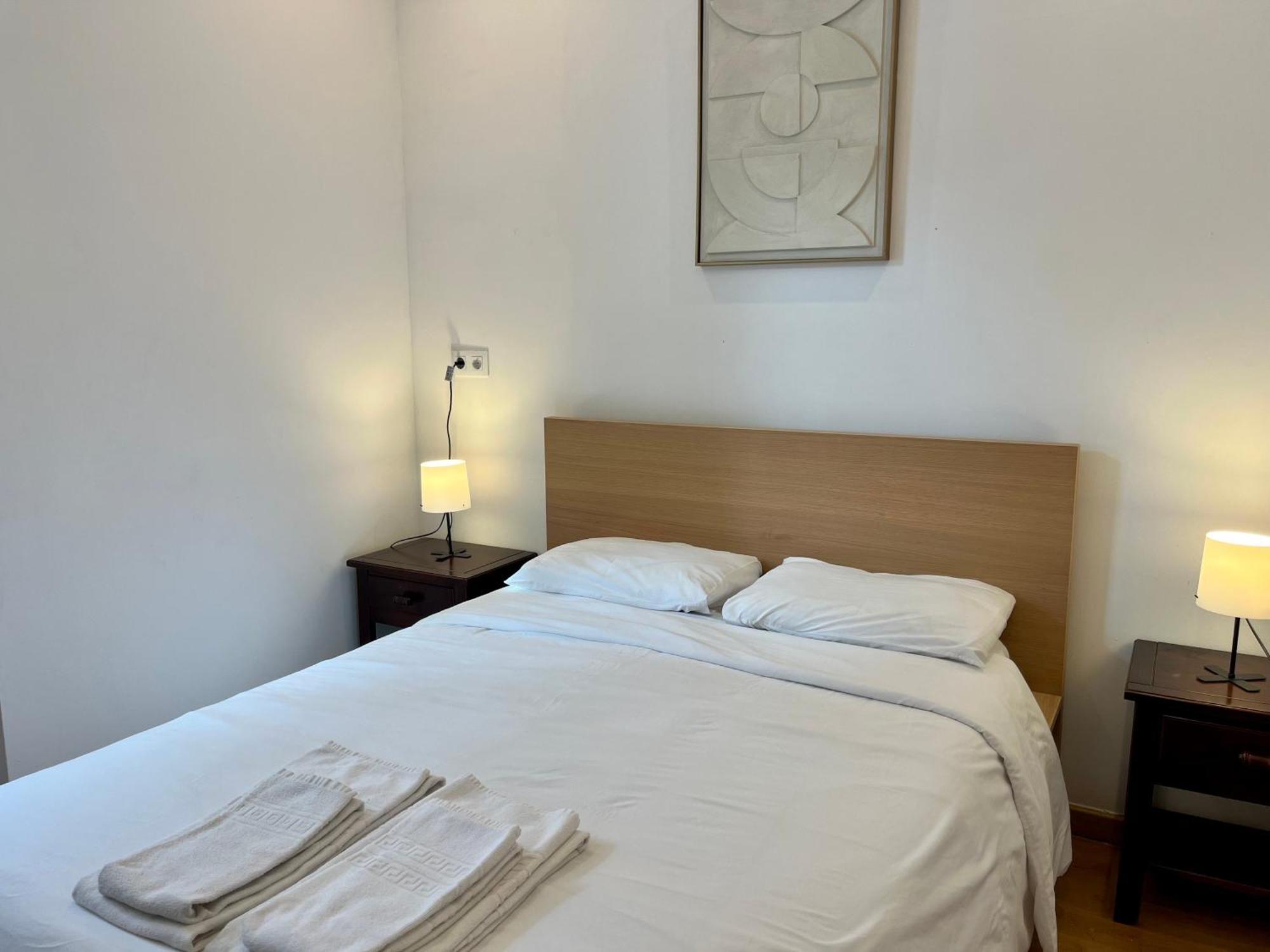 Bairro Alto Hostel Lisbona Esterno foto